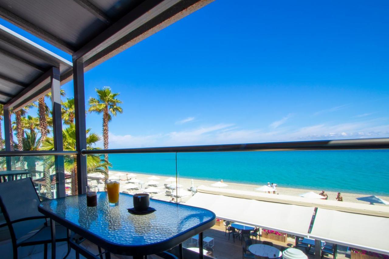 Tridente Mare Apart Hotel Pefkochori Exterior foto